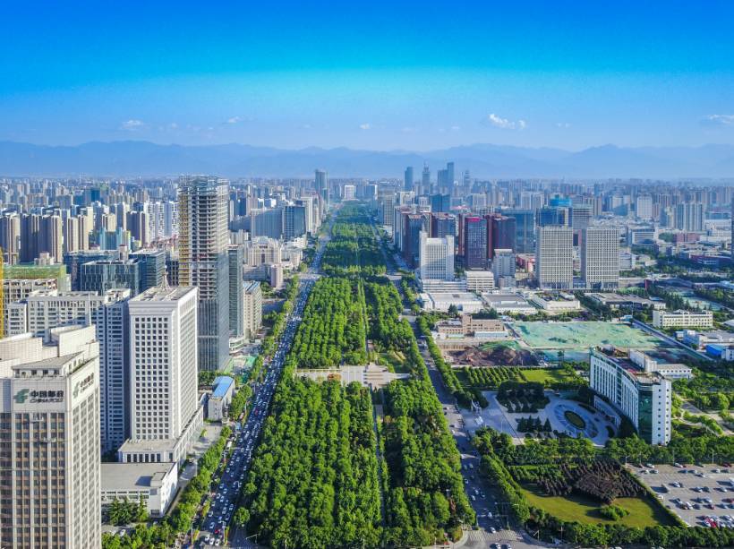 西安2018年gdp_8349亿丨西安2018年GDP全国Top20,新变局与新机遇(2)